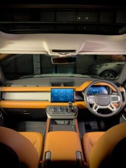 
										LAND ROVER DEFENDER HSE DYNAMIC full									