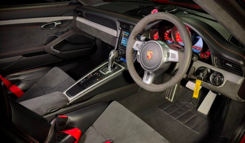 
								Porsche 911 GT3 (991.1) full									
