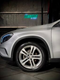 
										Mercedes-Benz GLA 200d full									