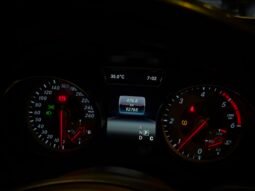 
										Mercedes-Benz GLA 200d full									