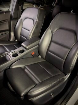 
										Mercedes-Benz GLA 200d full									
