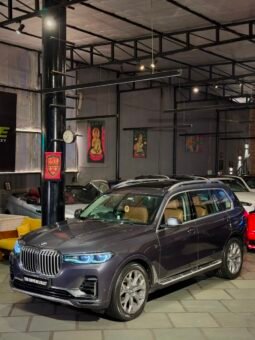 
										BMW X7 xDrive30d DPE full									
