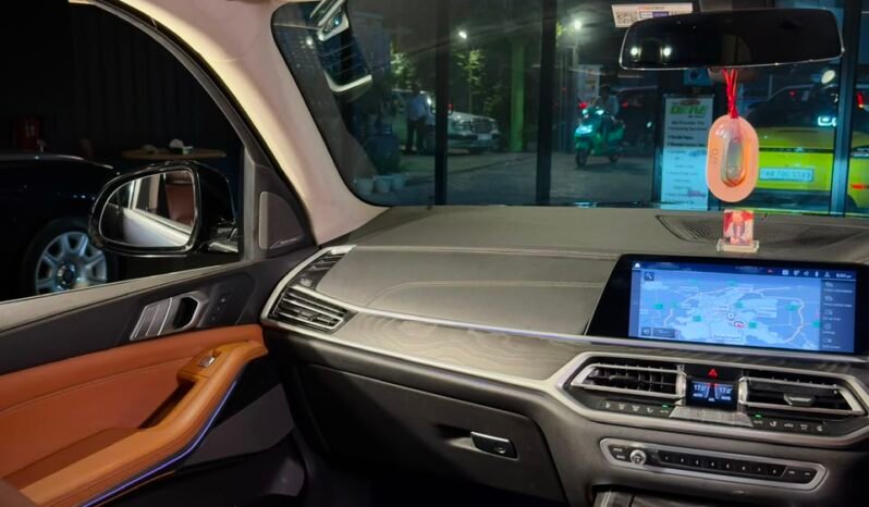 
								BMW X7 xDrive30d DPE full									