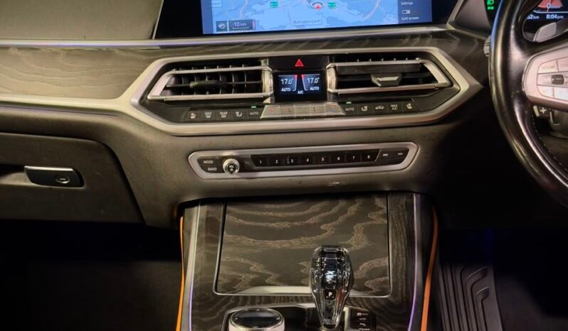 
								BMW X7 xDrive30d DPE full									