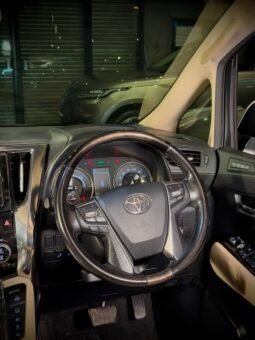 
										2022 Toyota Vellfire Executive Lounge full									