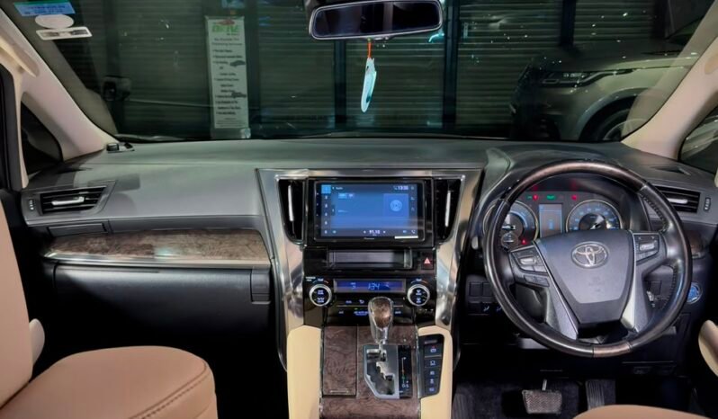 
								2022 Toyota Vellfire Executive Lounge full									