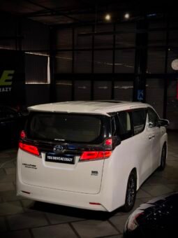 
										2022 Toyota Vellfire Executive Lounge full									