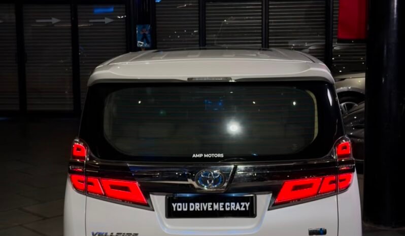 
								2022 Toyota Vellfire Executive Lounge full									