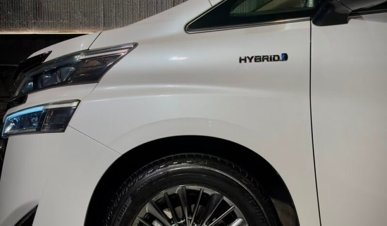 
								2022 Toyota Vellfire Executive Lounge full									