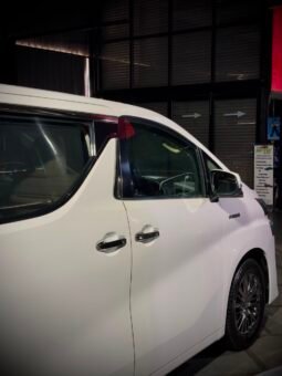 
										2022 Toyota Vellfire Executive Lounge full									