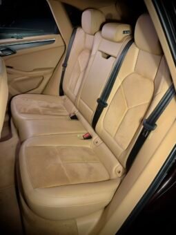 
										2017 Porsche Macan R4 Petrol full									