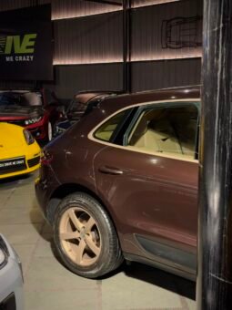 
										2017 Porsche Macan R4 Petrol full									