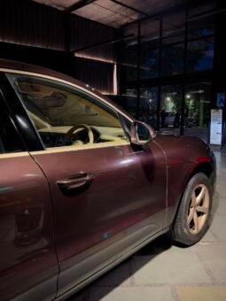 
										2017 Porsche Macan R4 Petrol full									