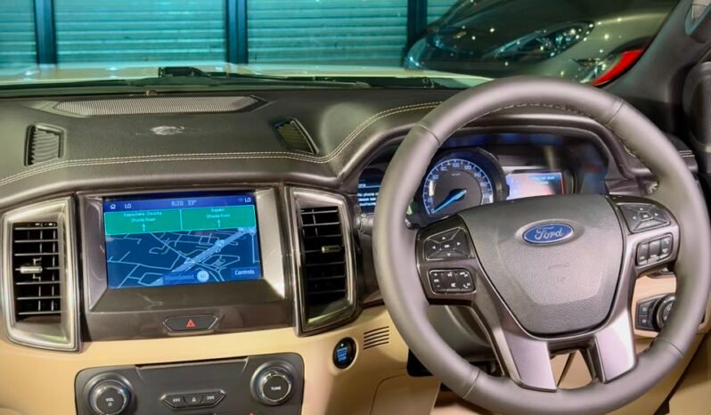 
								2024 Ford Endeavour Titanium 2.0 AT full									