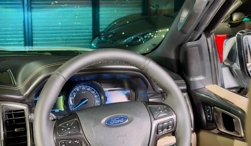 
								2024 Ford Endeavour Titanium 2.0 AT full									