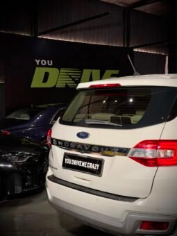 
										2024 Ford Endeavour Titanium 2.0 AT full									
