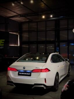 
										2026 BMW 530Li M Sport full									
