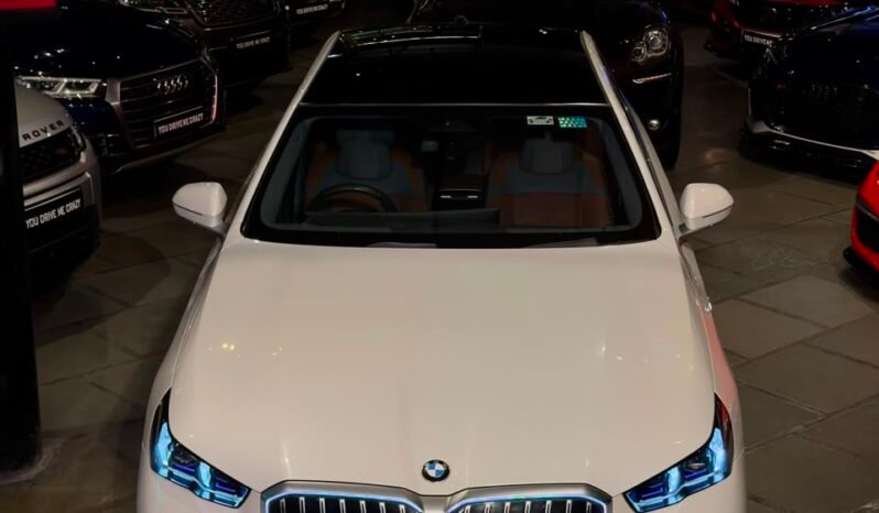 
								2026 BMW 530Li M Sport full									