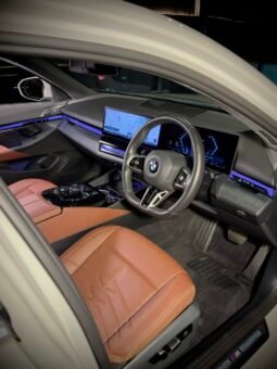 
										2026 BMW 530Li M Sport full									