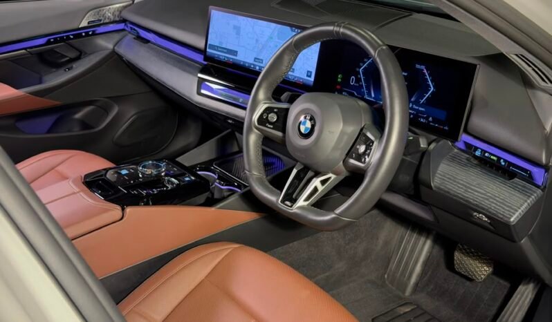 
								2026 BMW 530Li M Sport full									