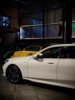 
										2026 BMW 530Li M Sport full									