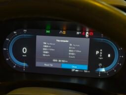 
										2022 Volvo XC40 B4 Petrol full									