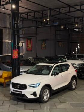 2022 Volvo XC40 B4 Petrol