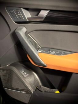
										2023 Audi Q5 45 TFSI Technology Quattro full									
