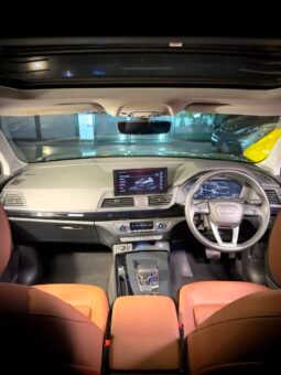
										2023 Audi Q5 45 TFSI Technology Quattro full									