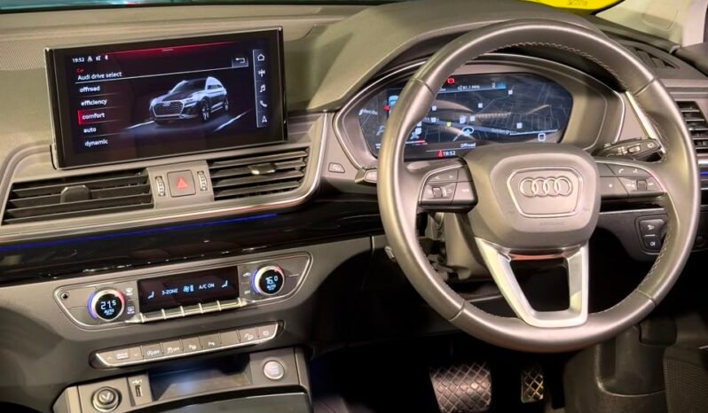 
								2023 Audi Q5 45 TFSI Technology Quattro full									