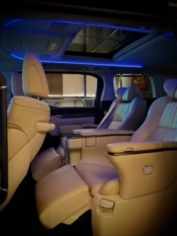 
										2023 Toyota Vellfire Executive Lounge full									
