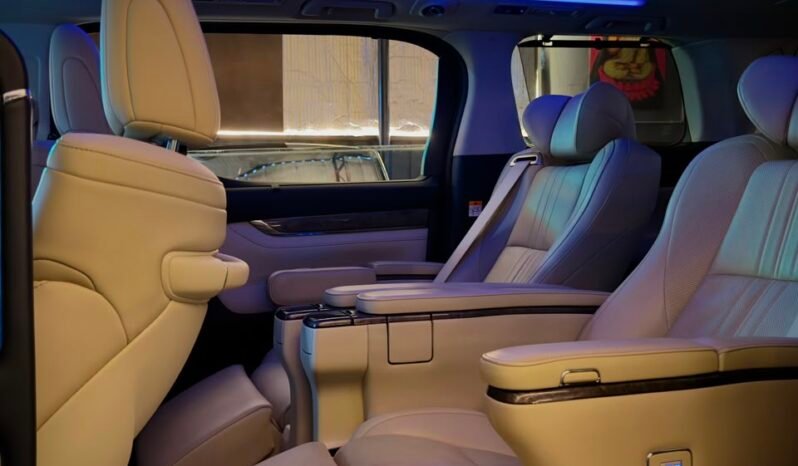 
								2023 Toyota Vellfire Executive Lounge full									