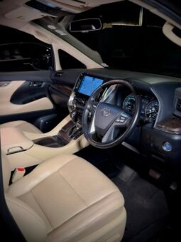
										2023 Toyota Vellfire Executive Lounge full									