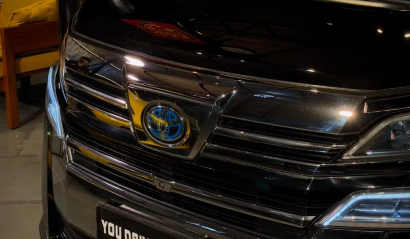 
								2023 Toyota Vellfire Executive Lounge full									