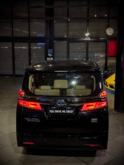
										2023 Toyota Vellfire Executive Lounge full									