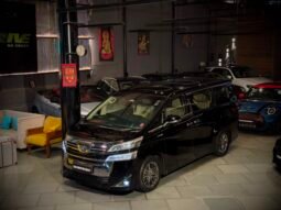 
										2023 Toyota Vellfire Executive Lounge full									