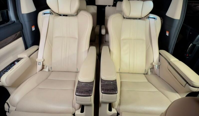 
								2023 Toyota Vellfire Executive Lounge full									