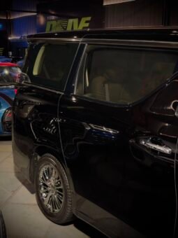
										2023 Toyota Vellfire Executive Lounge full									