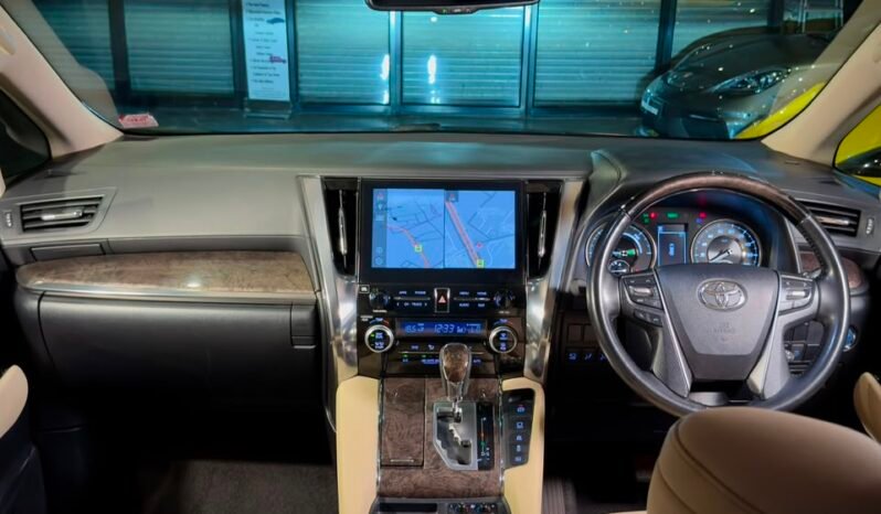 
								2023 Toyota Vellfire Executive Lounge full									