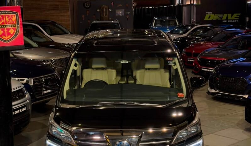 
								2023 Toyota Vellfire Executive Lounge full									
