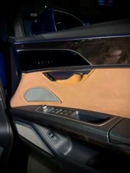
										2020 Audi A8L 55 TFSI Technology full									