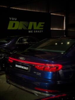 
										2020 Audi A8L 55 TFSI Technology full									