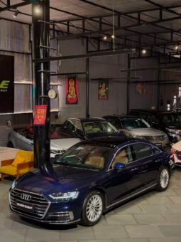
										2020 Audi A8L 55 TFSI Technology full									