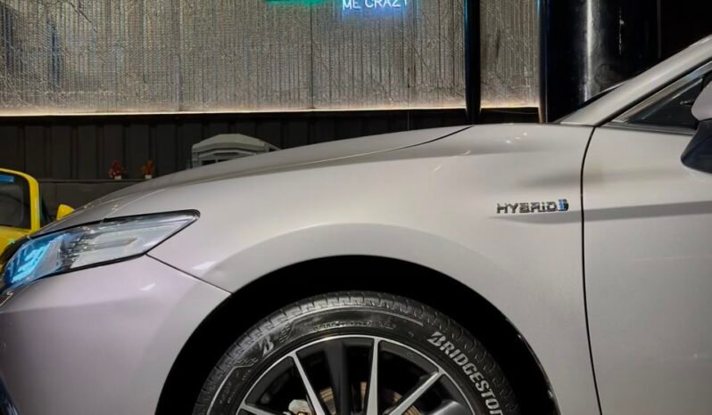 
								2023 Toyota Camry Hybrid full									