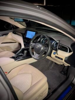 
										2023 Toyota Camry Hybrid full									