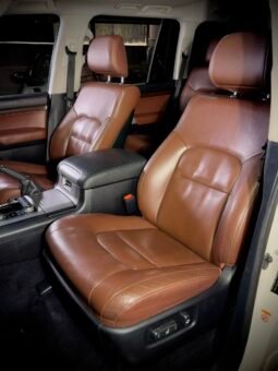 
										2017 Toyota Land Cruiser LC200 VX V8 full									