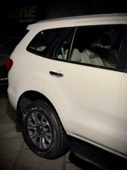 
										2021 Ford Endeavour Titanium 2.0 AT 4×2 (Facelift) full									