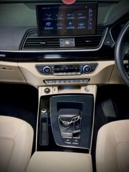 
										2024 Audi Q5 45 TFSI Quattro Technology full									