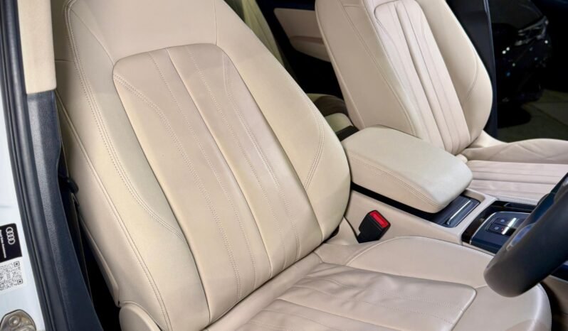 
								2024 Audi Q5 45 TFSI Quattro Technology full									