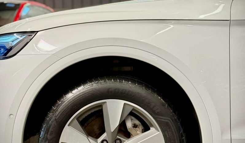 
								2024 Audi Q5 45 TFSI Quattro Technology full									